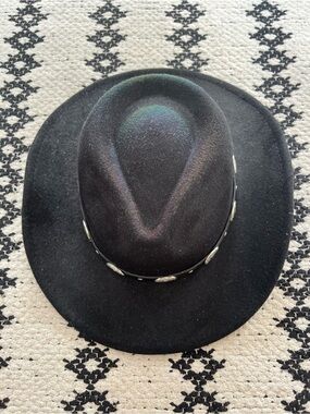Black Felt Western-Style Hat with Concho Band